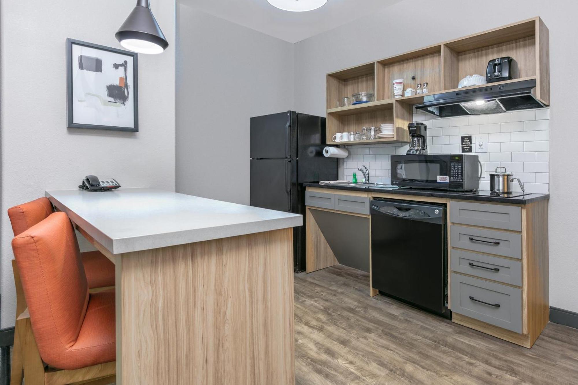 Candlewood Suites Lake Jackson By Ihg Dış mekan fotoğraf