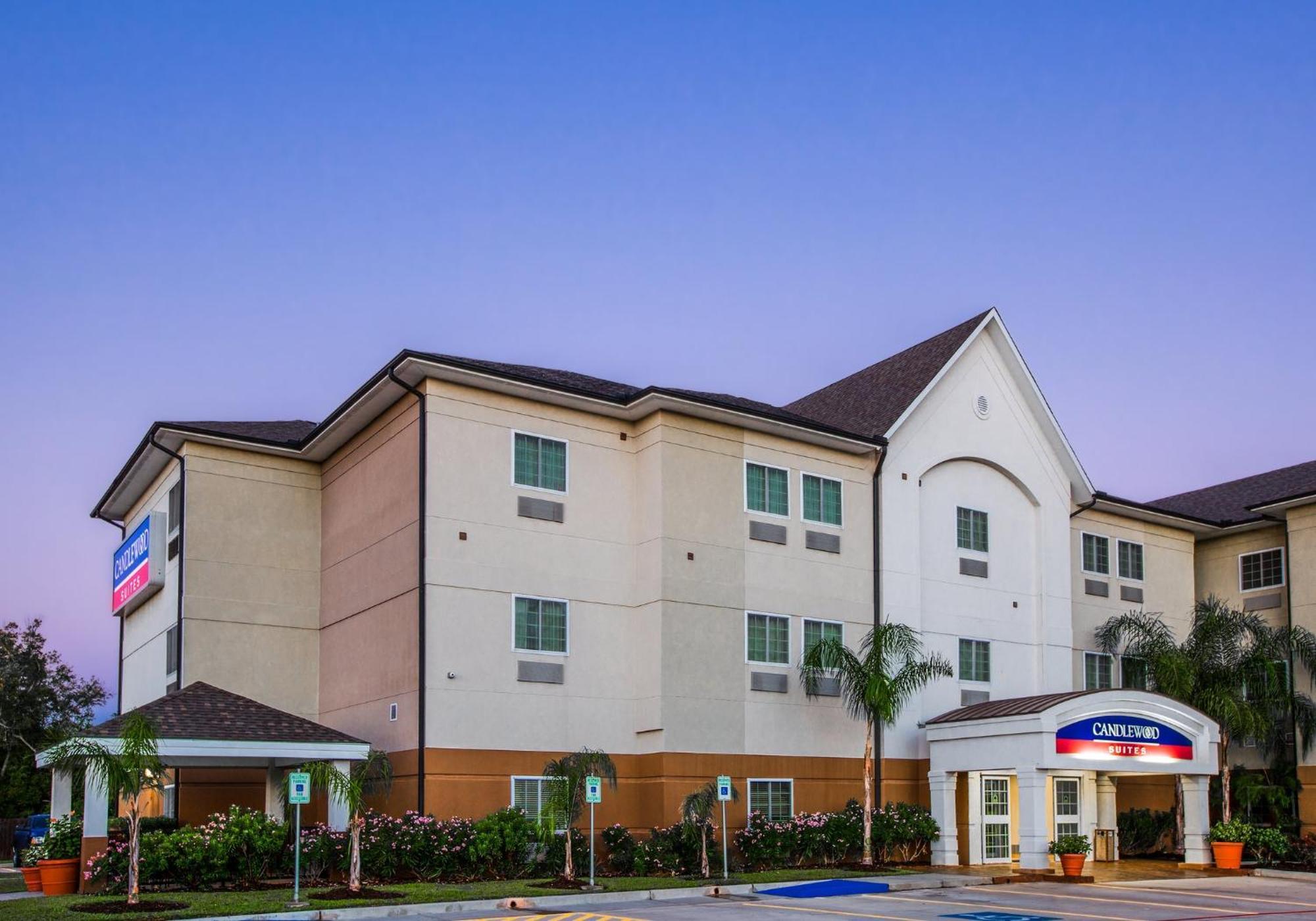 Candlewood Suites Lake Jackson By Ihg Dış mekan fotoğraf